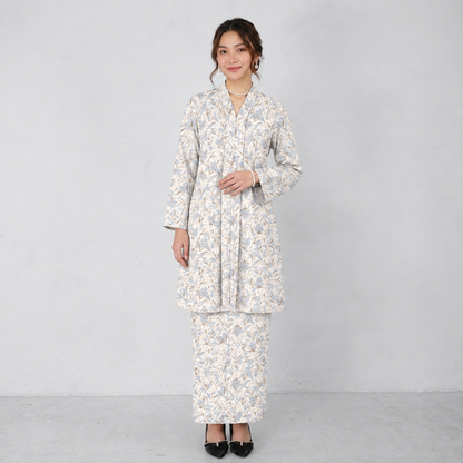 PREMIUM DELICATE FLORAL PRINTED KEBAYA