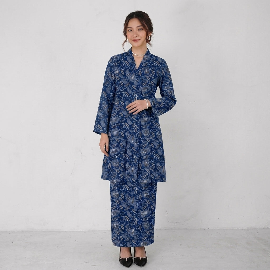 PREMIUM EXCLUSIVE LEAF PRINTED MUSLIMAH LONG KEBAYA