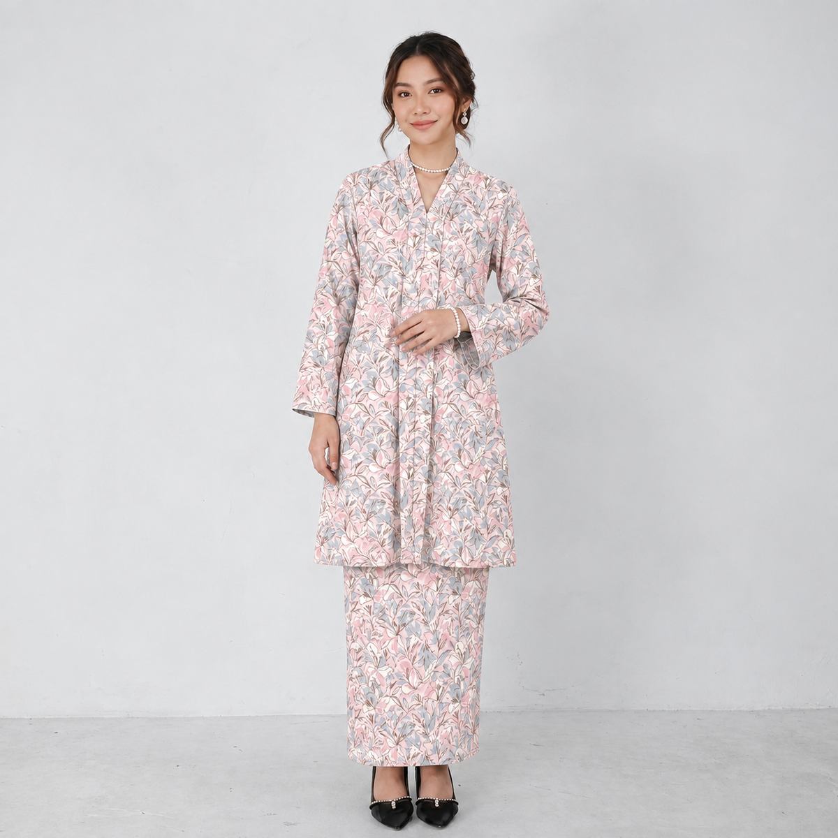 PREMIUM DELICATE FLORAL PRINTED KEBAYA