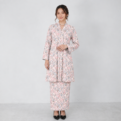 PREMIUM DELICATE FLORAL PRINTED KEBAYA