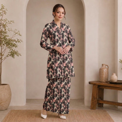 PREMIUM ABSTRACT & FLORAL PRINTED LONG KEBAYA