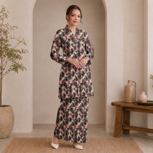 PREMIUM ABSTRACT & FLORAL PRINTED LONG KEBAYA